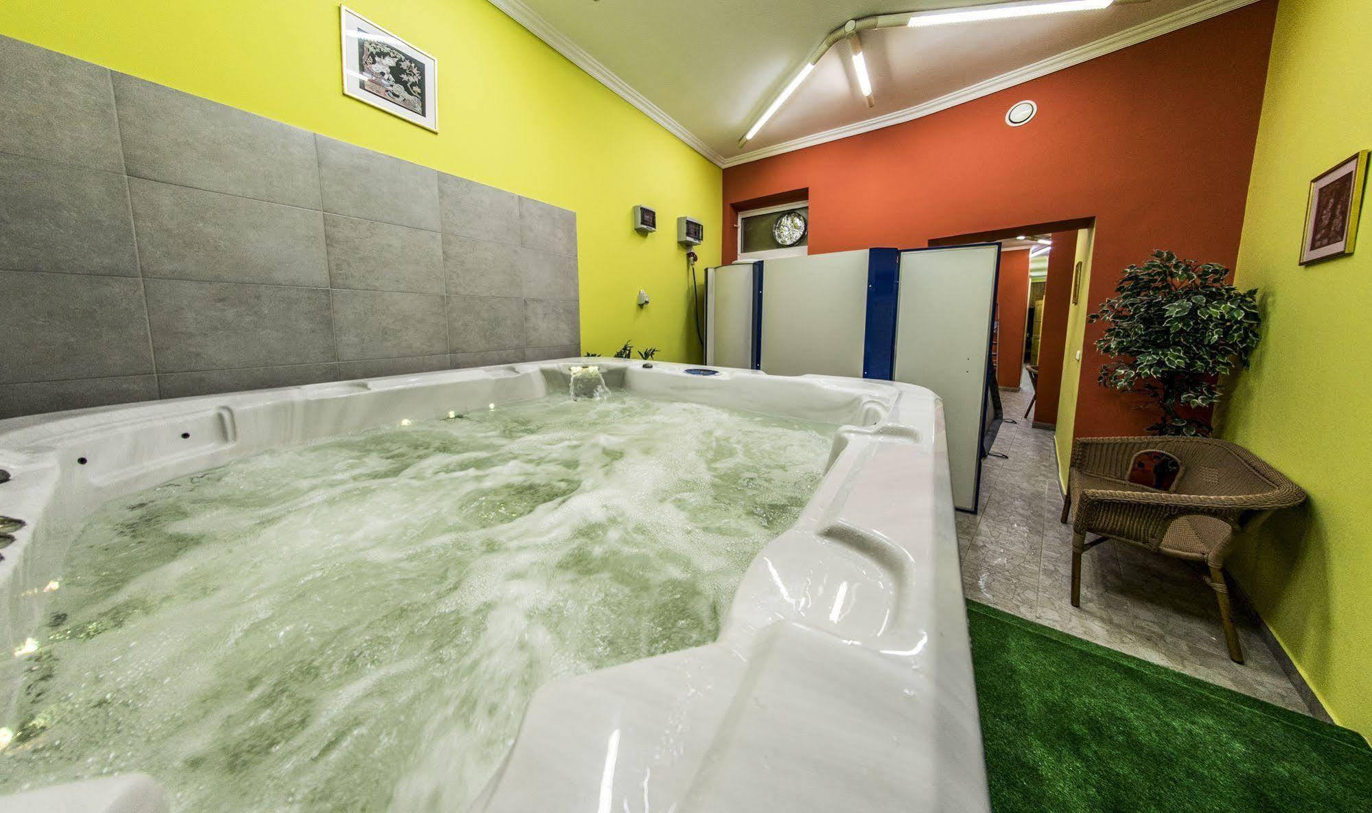 Korona Hotel Nyíregyháza 외부 사진